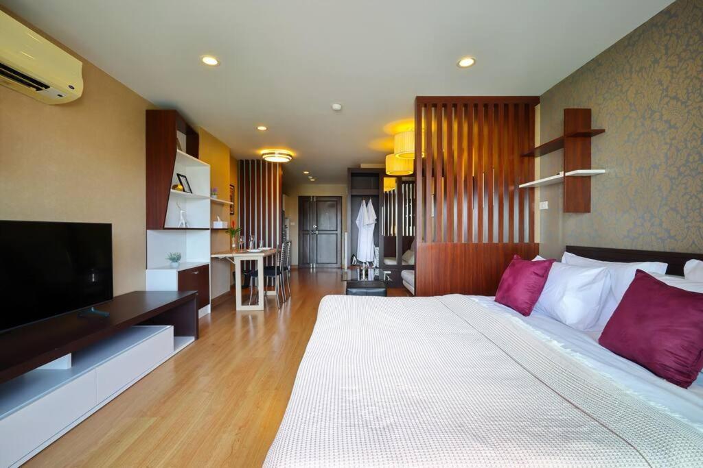 Luxury Living In Heart Of Nimman Lägenhet Chiang Mai Exteriör bild